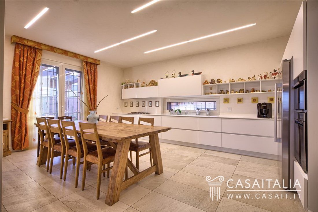 Villa in Tortoreto, Abruzzo, Italy 4 - 11853107