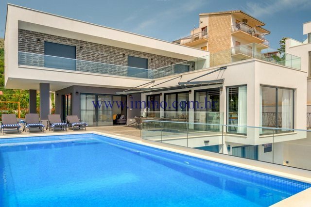 Villa in Gradski kotar Grad, Split, Split-Dalmatia County 4 - 11853188
