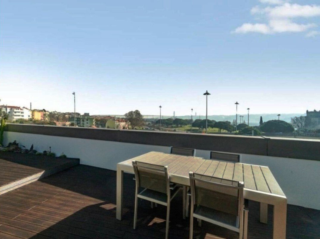 3+1 Bedroom Apartment In The Belém Riverside In Lisbon, Lisbon