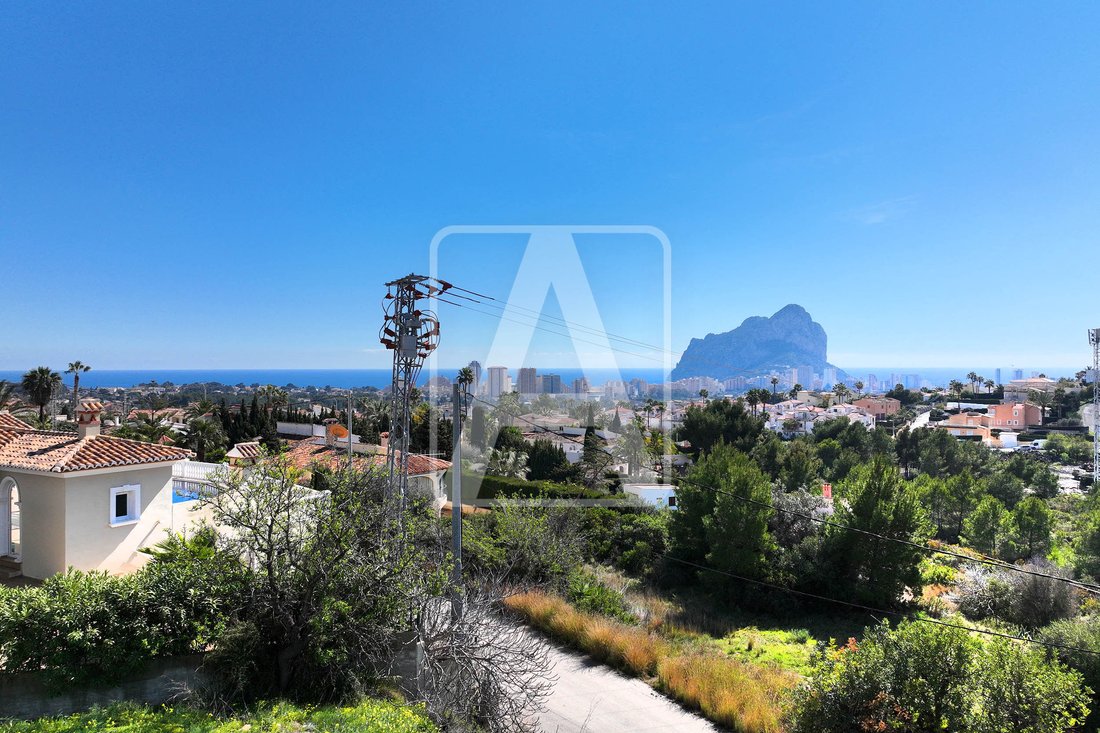 Villa in Calp / Calpe, Valencian Community, Spain 2 - 11854427