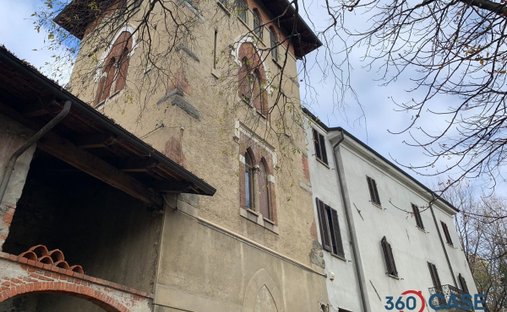 Villa in Ivrea, Piemont, Italien 1