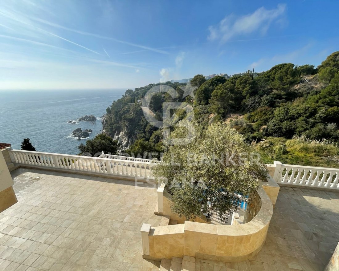 House in Lloret de Mar, Catalonia, Spain 2 - 11858185