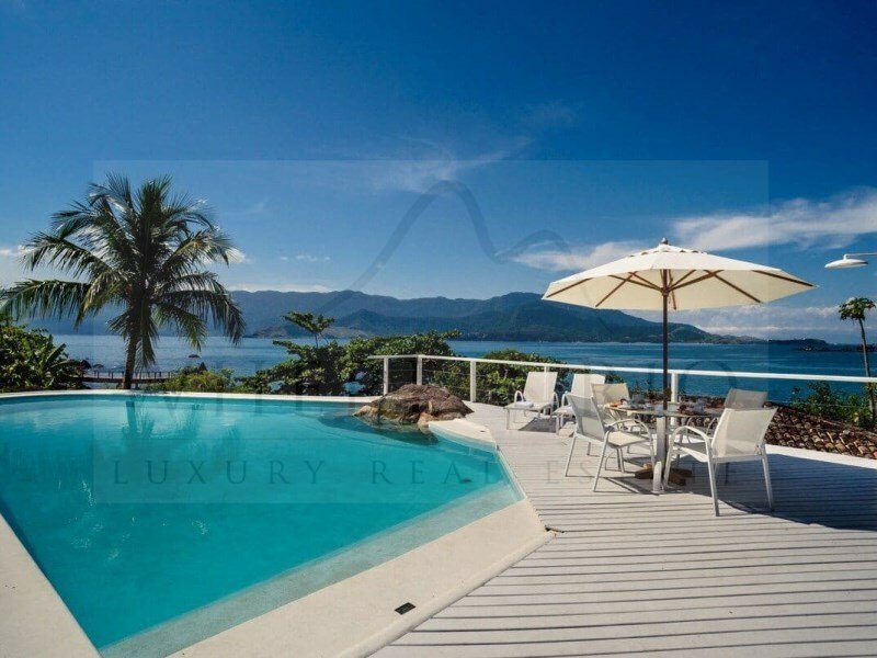 House With Sea View For Sale In Ilhabela In Curral, State Of São Paulo