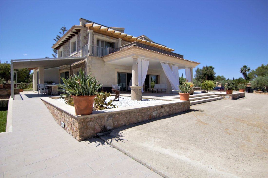 Finca in Santa Margalida, Balearic Islands, Spain 2 - 11863633