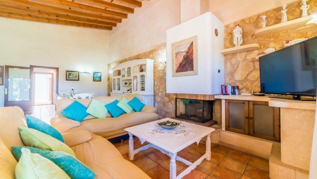 Finca in Arta, Balearic Islands, Spain 3 - 11863644