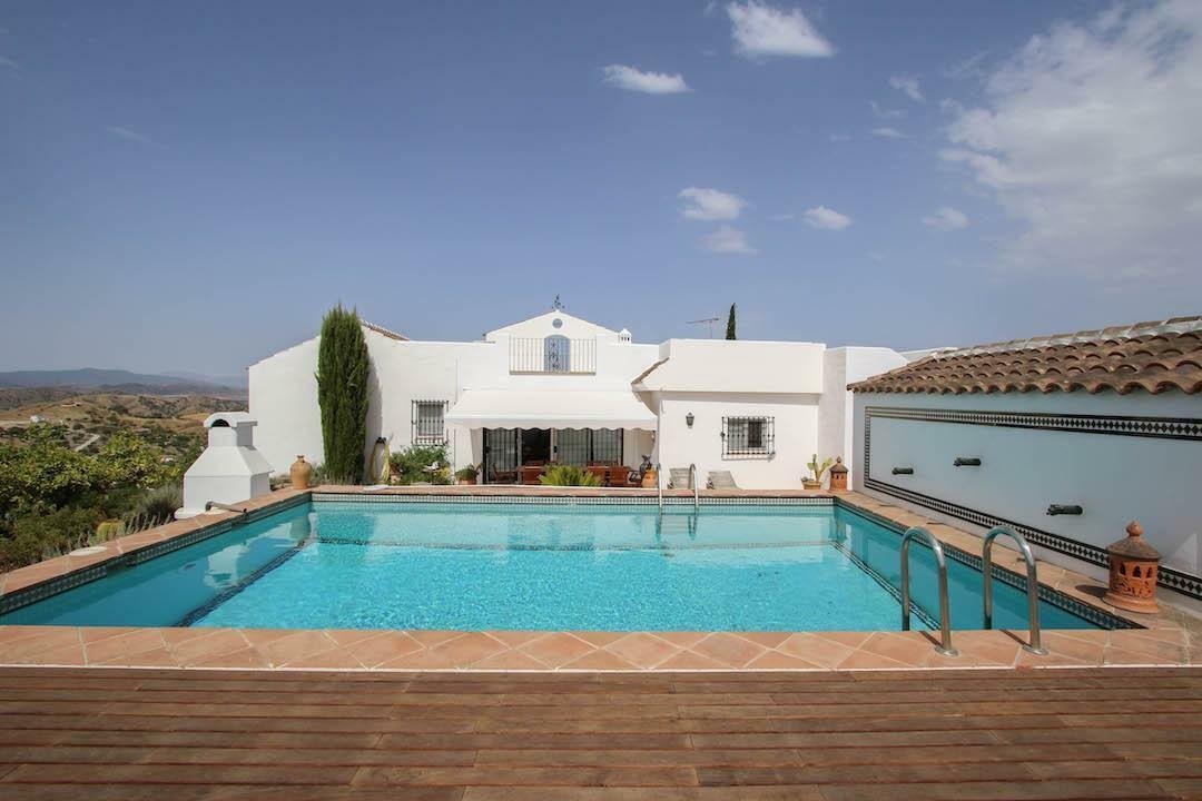 Coín Villa In Coín, Andalusia, Spain For Sale (11865879)