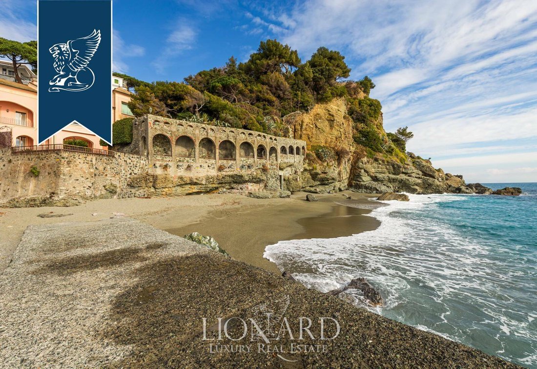 Luxurious Sea Facing Estate By The Sea Of The In Celle Ligure, Liguria