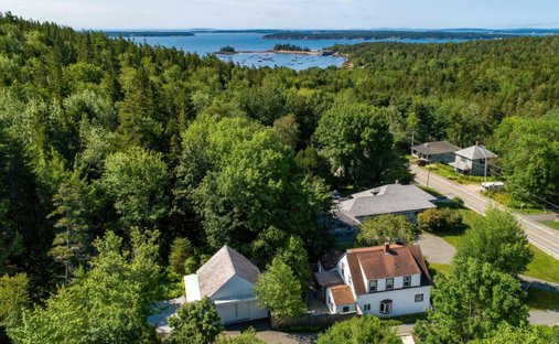 House in Mount Desert, Maine, United States 1