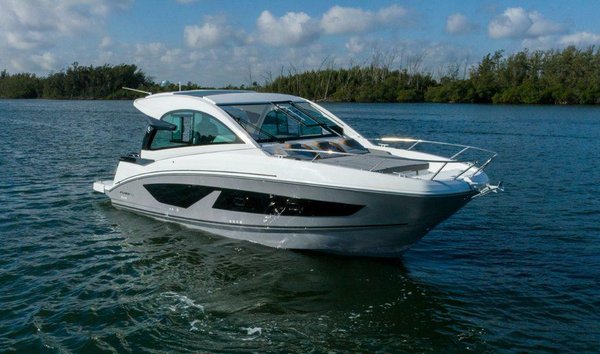 Beneteau Gran Turismo 32 Outboard (11865556)