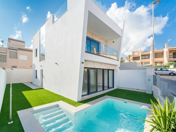 Villa à Torrevieja, Valence, Espagne 1
