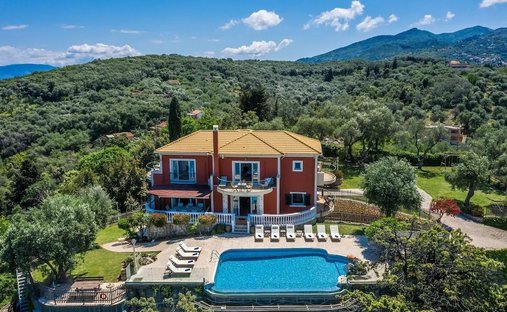 Villa en Northern Corfu, Peloponnese, Western Greece and the Ionian, Grecia 1