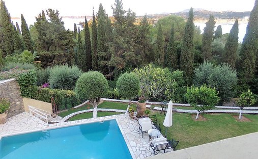 Villa in Ionische Inseln, Peloponnese, Western Greece and the Ionian, Griechenland 1