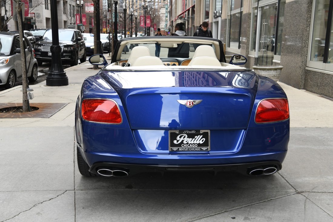 Cabriolet in Chicago, IL 5 - 11868872