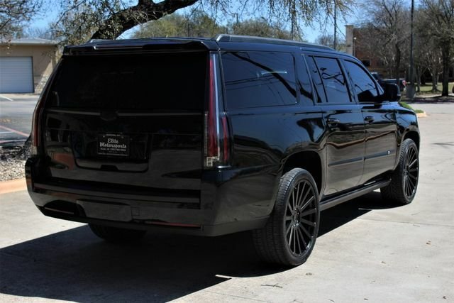 Suv in Austin 5 - 11868841