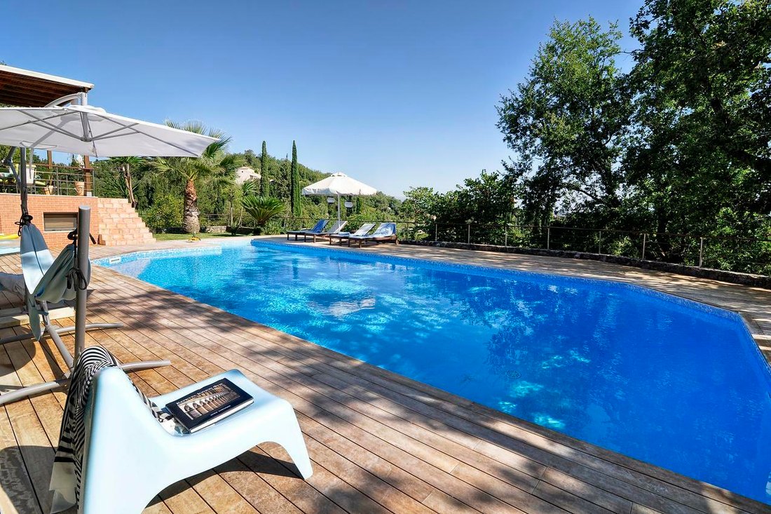 Villa in Corfu, Peloponnese, Western Greece and the Ionian, Greece 2 - 11867651