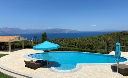 Villa in Oropos, Attica, Greece 1