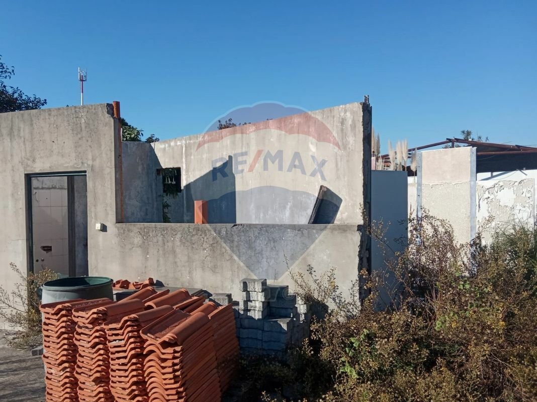 Apartment in Mafamude e Vilar do Paraiso, Porto District, Portugal 2 - 11870377