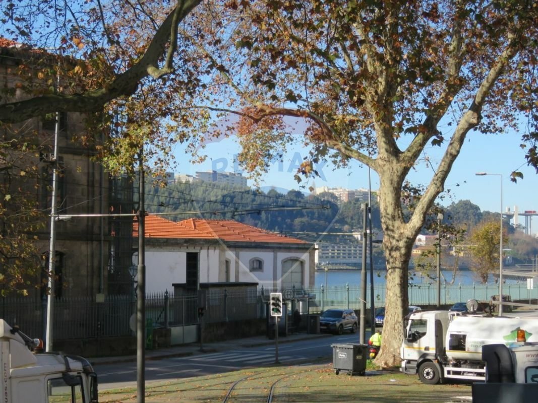 Andere in União das Freguesias de Cedofeita, Santo Ildefonso, Sé, Miragaia, São Nicolau e Vitória, Distrikt Porto, Portugal 1 - 11870234