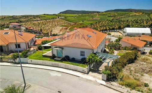 Haus in Freixo de Espada a Cinta e Mazouco, Bragança, Portugal 1