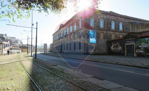 Cedofeita, Santo Ildefonso, Se, Miragaia, Sao Nicolau e Vitoria, Porto District, Portugal 1