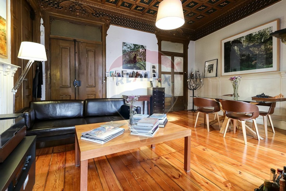 Apartment in Misericordia, Lisbon, Portugal 2 - 11870475