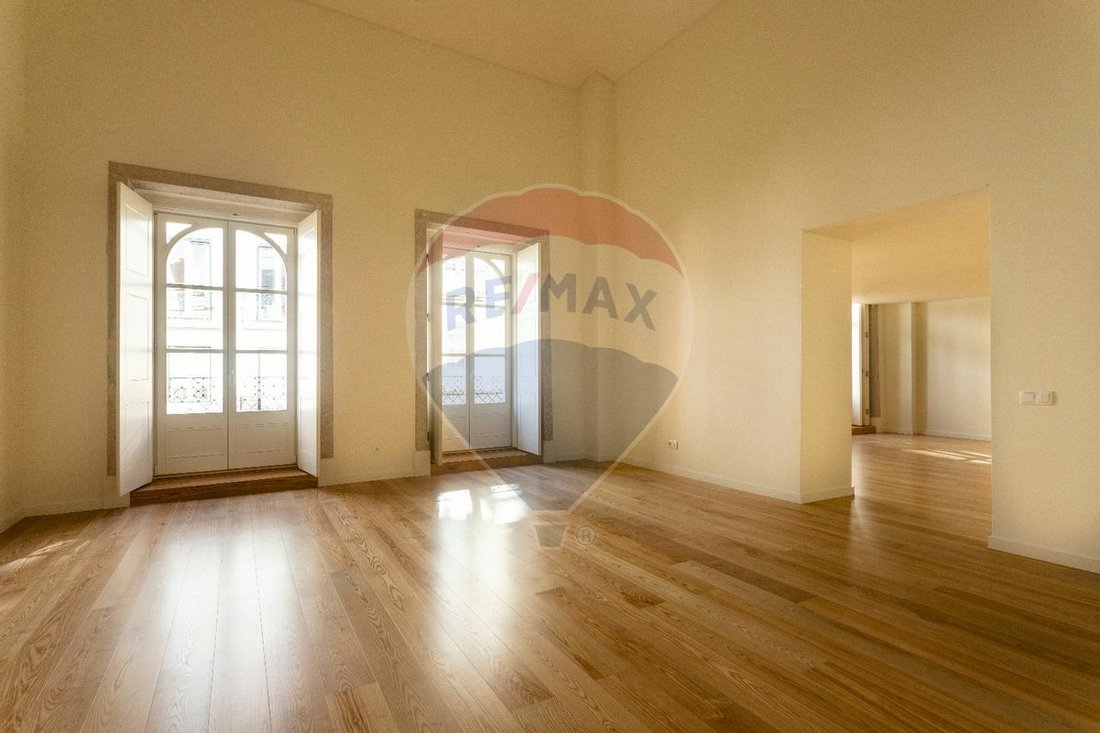 Apartment in Misericordia, Lisbon, Portugal 1 - 11870458