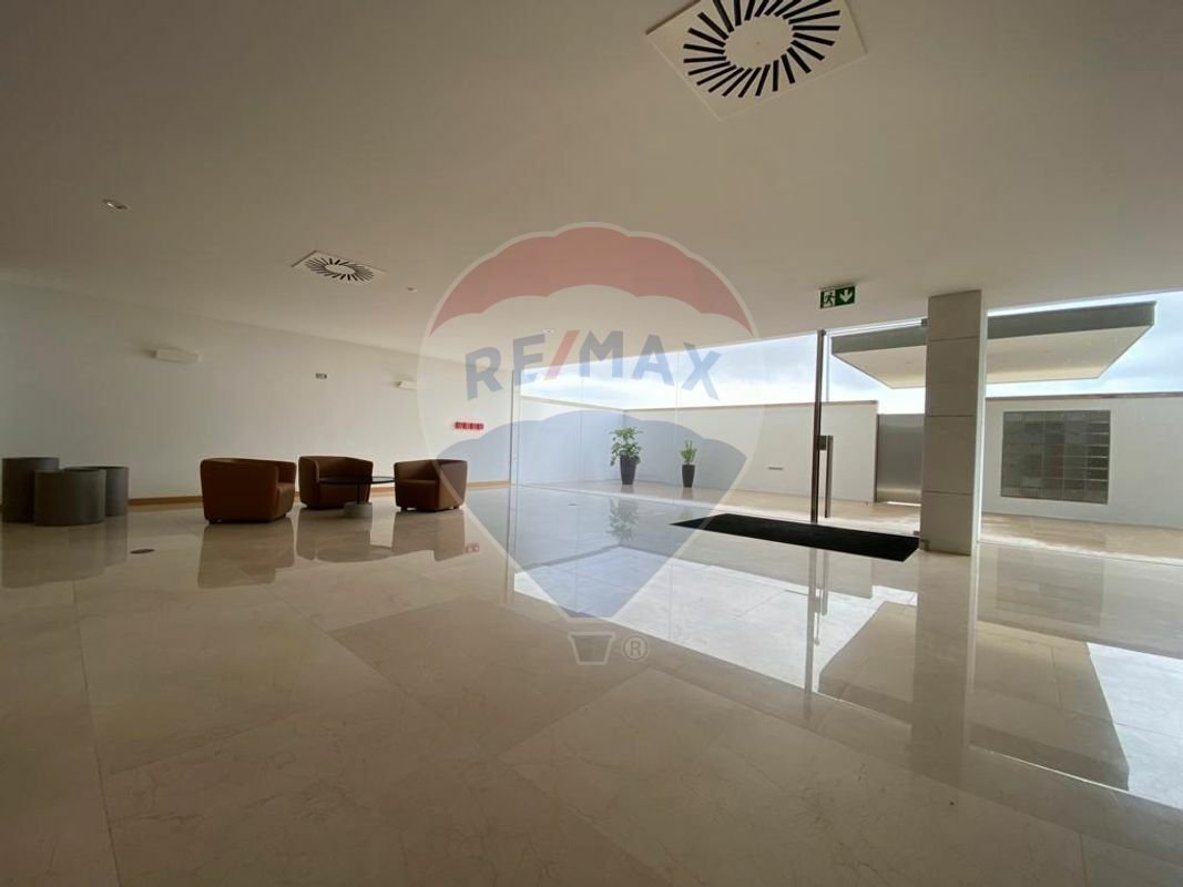 Appartamento a Lordelo do Ouro e Massarelos, Oporto, Portogallo 1 - 11870254