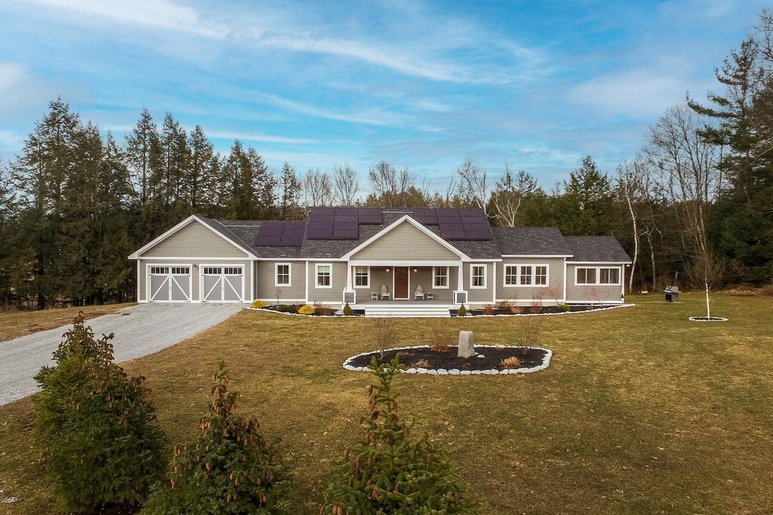 221 Deer Field Acres Drive In Pittsford, Vermont, United States For
