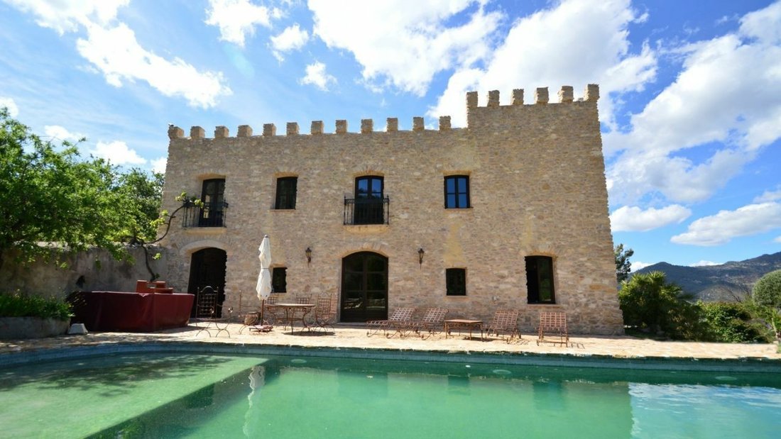 Chalet in Relleu, Valencian Community, Spain 2 - 11871916