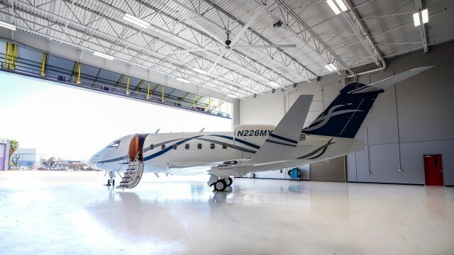 BOMBARDIER CHALLENGER 604 in Scottsdale 2 - 11872094
