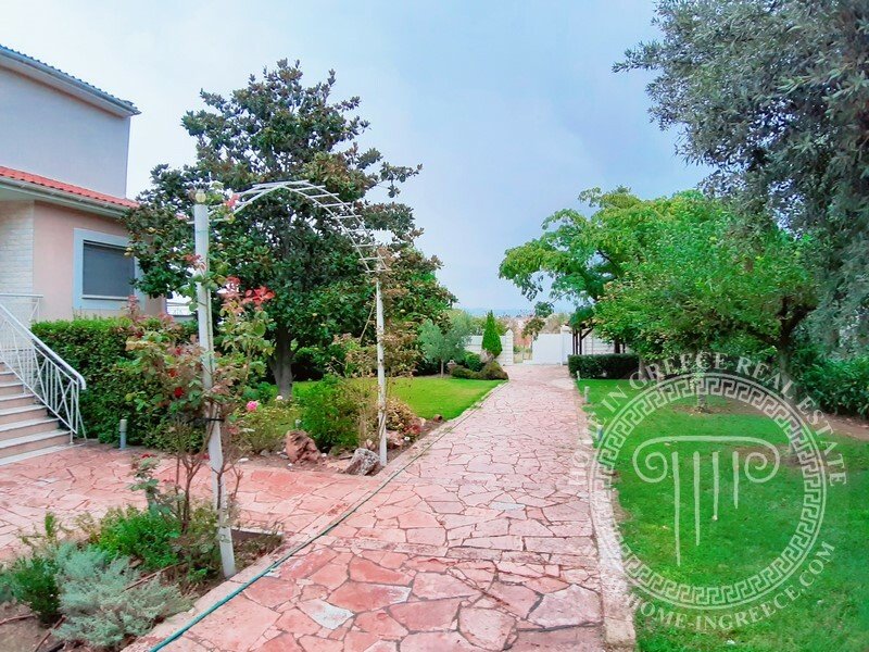 Villa For Sale Peraia (Thermaikos) From The Sea 2000 M, € In Peraia