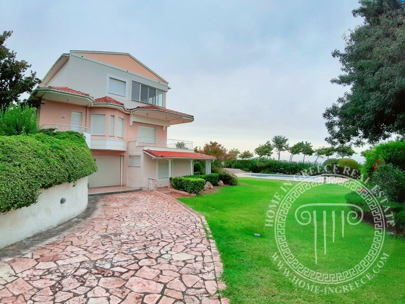 Villa For Sale Peraia (Thermaikos) From The Sea 2000 M, € In Peraia