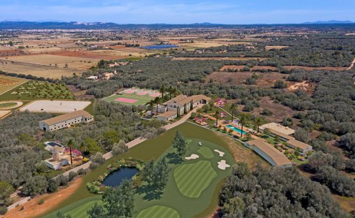 Estate in Palma, Balearic Islands, Spain 1