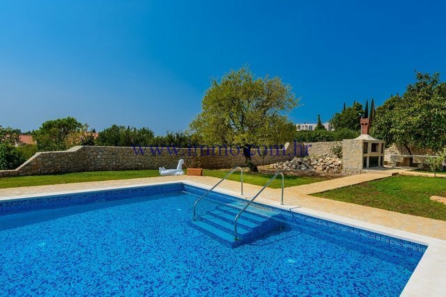 Villa in Gradski kotar Gruz, Dubrovnik, Dubrovnik-Neretva County 2 - 11876358
