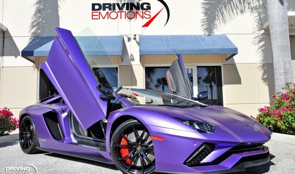 Lamborghini Aventador S (11873914)