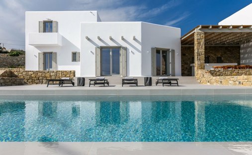 Villa in Ano Mera Community, Aegean, Greece 1