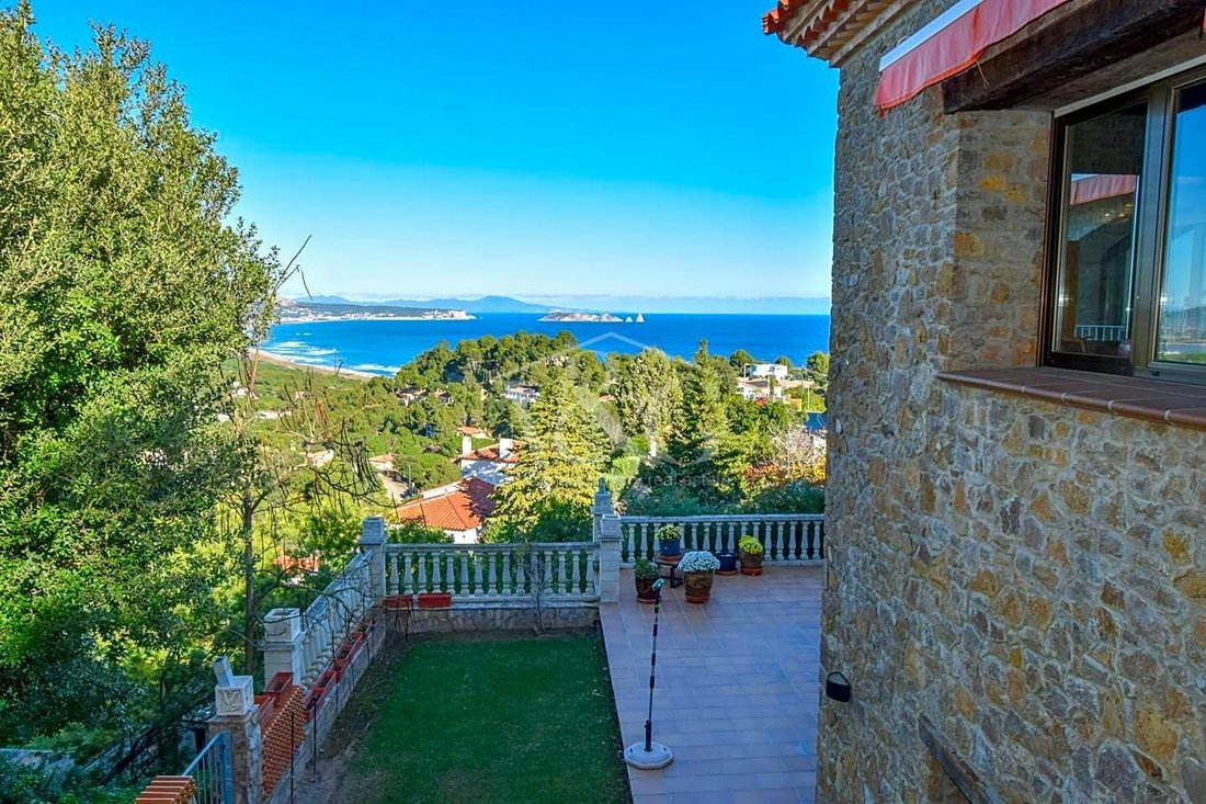 Villa in sa Riera, Begur, Catalonia 2 - 11873792