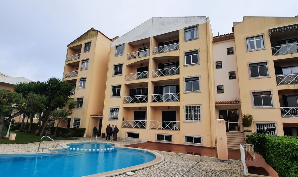 Apartamento T2 En Monte Estoril En Estoril, Distrito De Lisboa