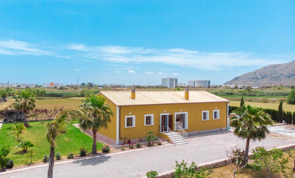 Finca in Alcudia, Balearic Islands, Spain 1 - 11876711