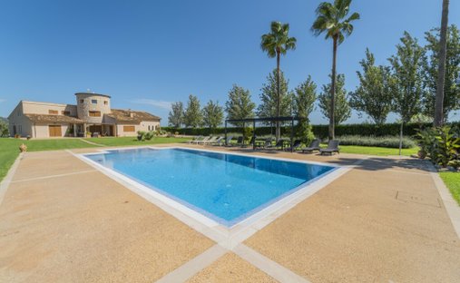 Chalet in Búger, Balearische Inseln, Spanien 1