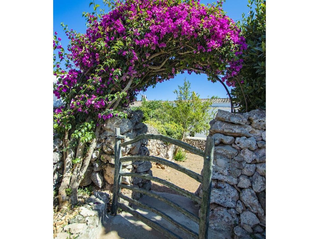 House in es Castell, Balearic Islands, Spain 1 - 11876602