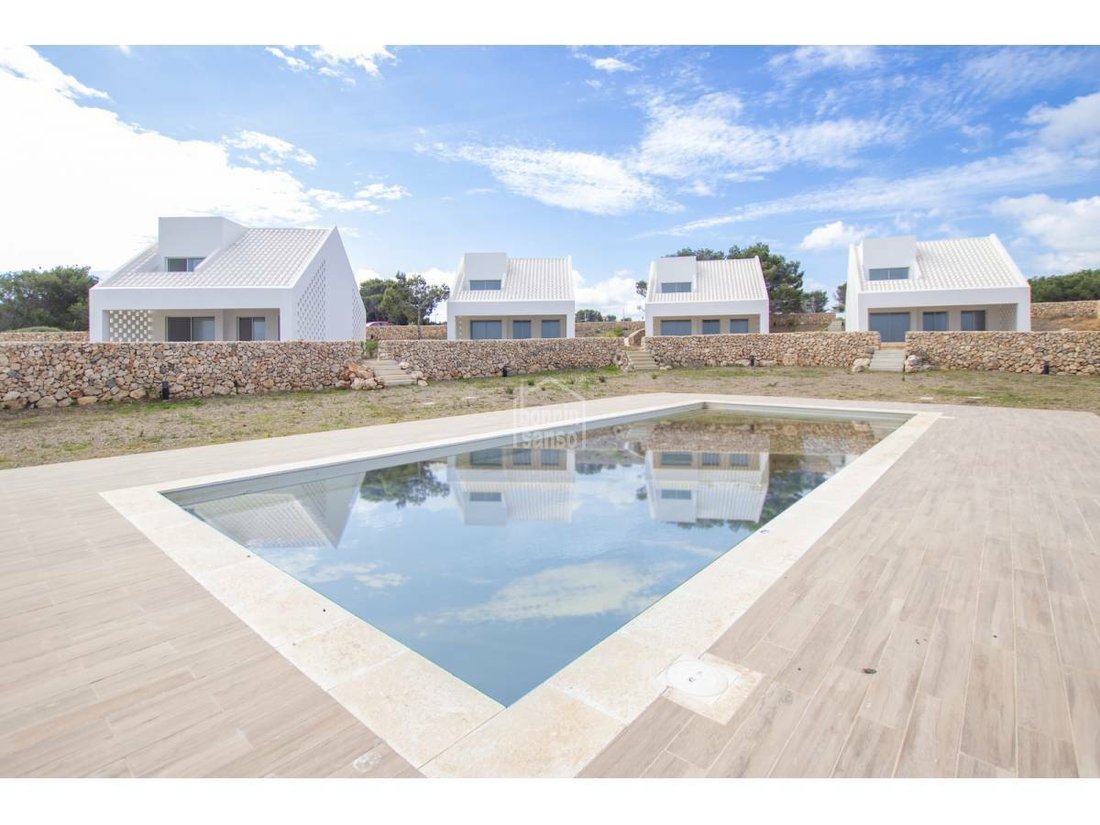 Villa in es Mercadal, Balearic Islands, Spain 1 - 11876822