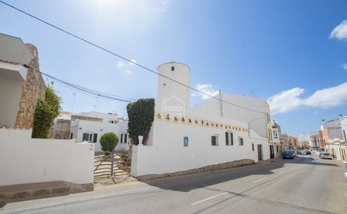 Stadthaus in Ciutadella, Balearische Inseln, Spanien 1
