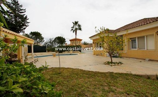 Villa in Dehesa de Campoamor, Orihuela, Valencian Community 1