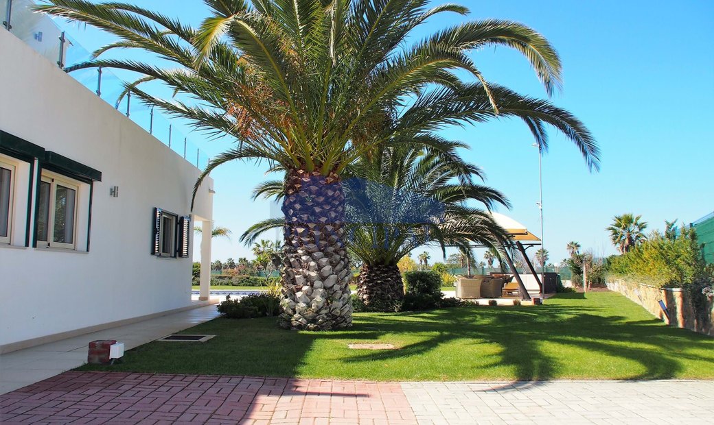 5 Bedroom Luxury Villa At Salgados Golf Course In Guia, Algarve
