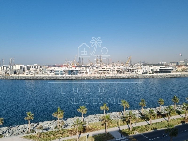 Apartment in Jumeirah, Dubai, United Arab Emirates 2 - 11877928