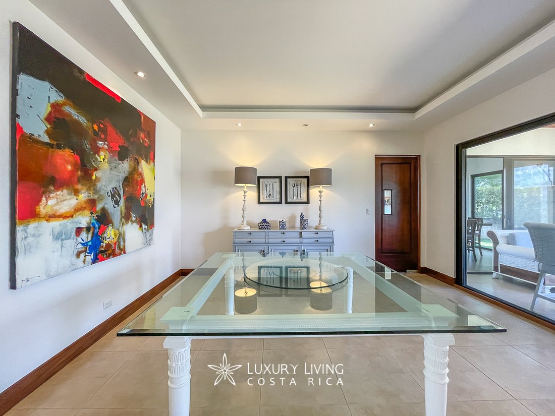 Casa a Santa Ana, San José, Costa Rica 1 - 11879061