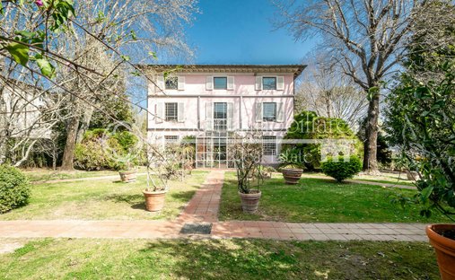 Villa in Historic Center, Lucca, Tuscany 1