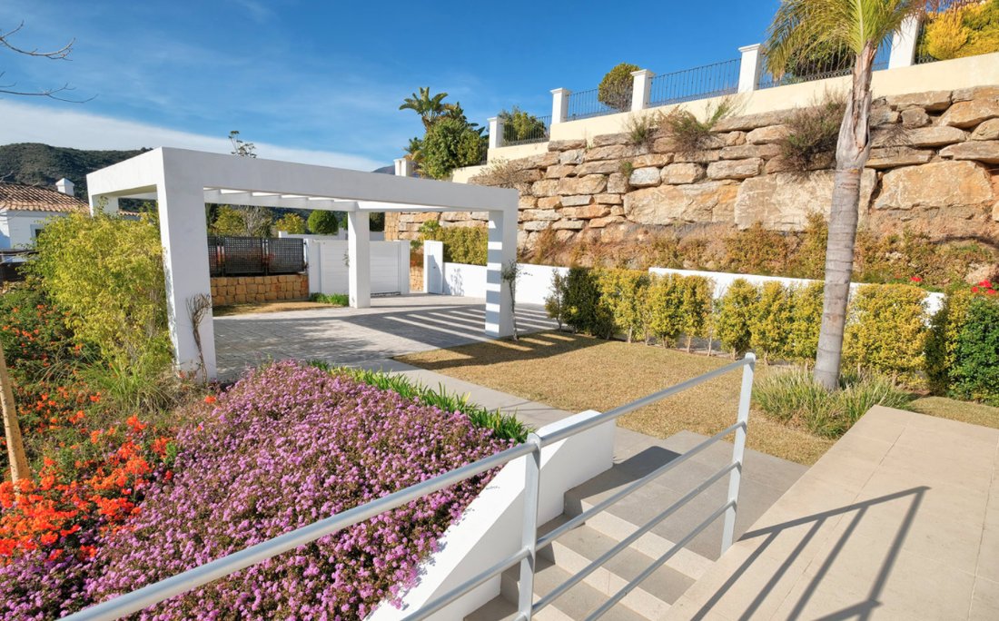 Villa in Benahavis, Andalusia, Spain 5 - 11881895