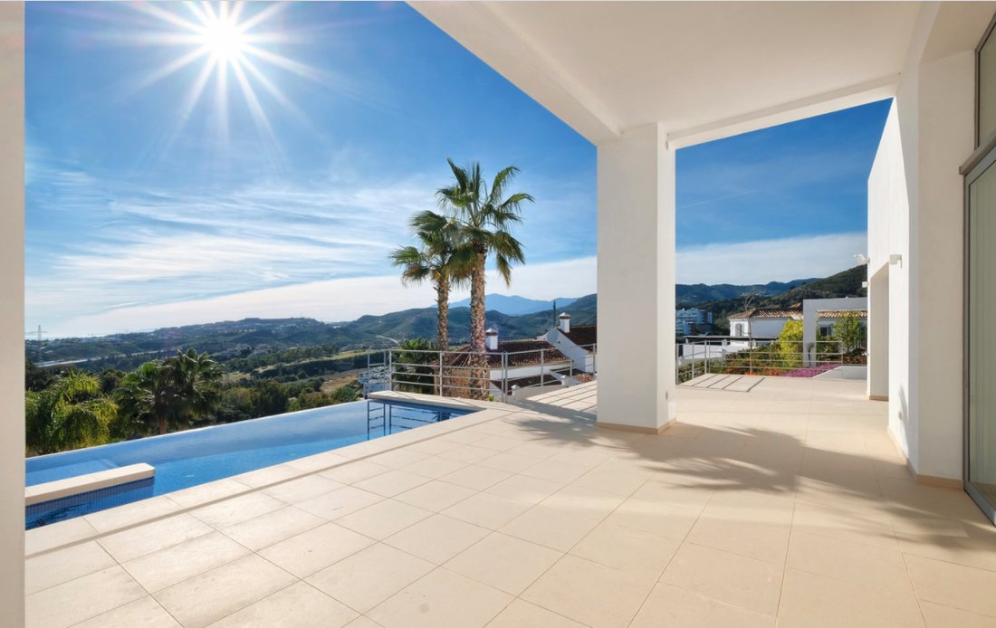 Villa in Benahavis, Andalusia, Spain 2 - 11881895